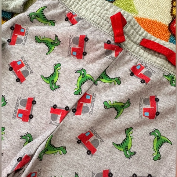 Boys 👦 cocomelon matching set. - Picture 3 of 3